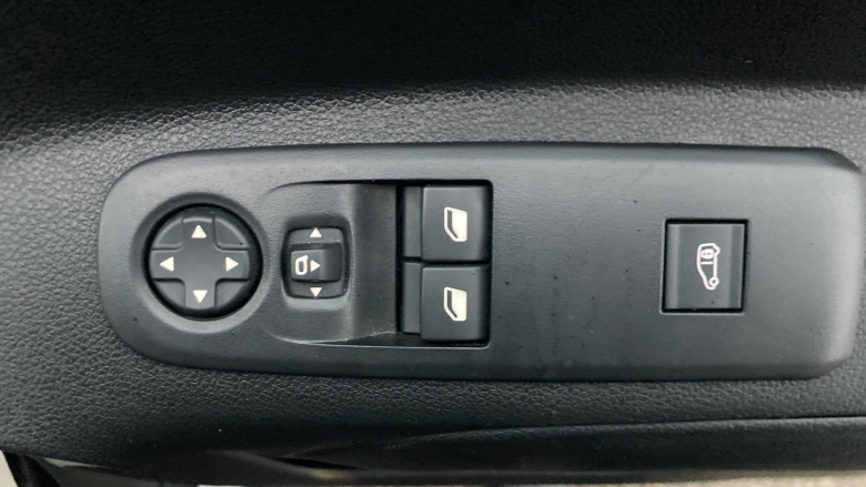 Vauxhall Combo Cargo E-L1 2300 100kW Pro 50kWh H1 Van Auto